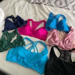 Mixed lot of bralette